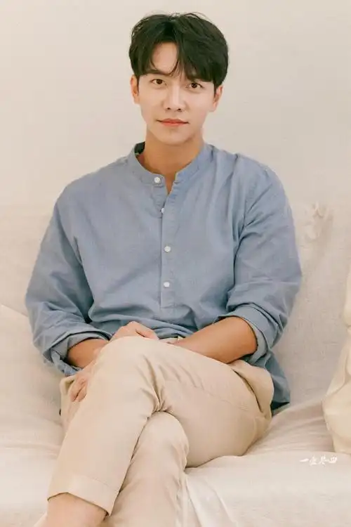 李升基退伍两周年粗卡!