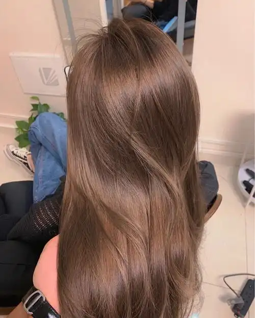 亚麻棕丨不会褪色的质感高级发色暖冬发色