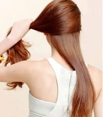 职场女性必备的马尾辫发型简约大方的中长发侧扎马尾发型