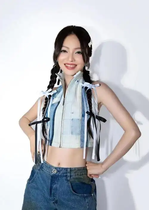 张韶涵蓝色眼影##声生不息宝岛季