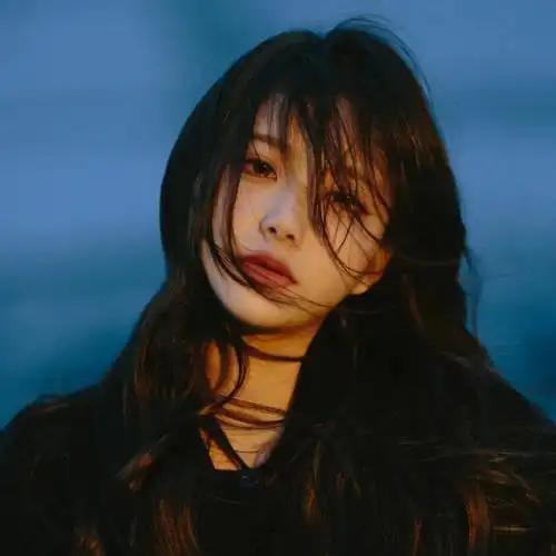 想一个人的头像女