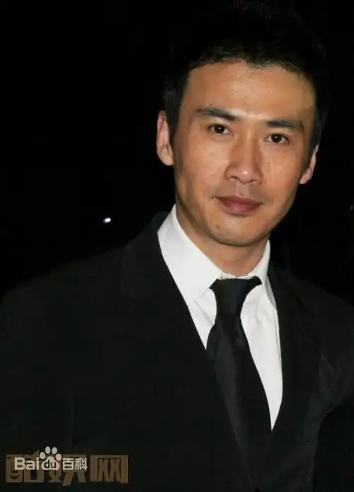 柳云龙图片大全