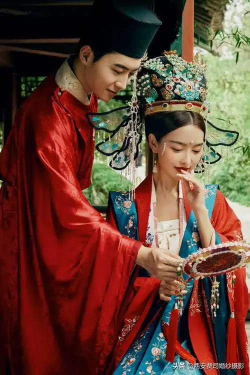 西安95后婚纱照不走寻常路!拍出古装剧大婚名场面