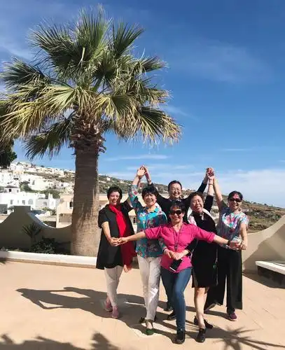 我们欢乐的六人五角星,在摄导的编排下大获成功!