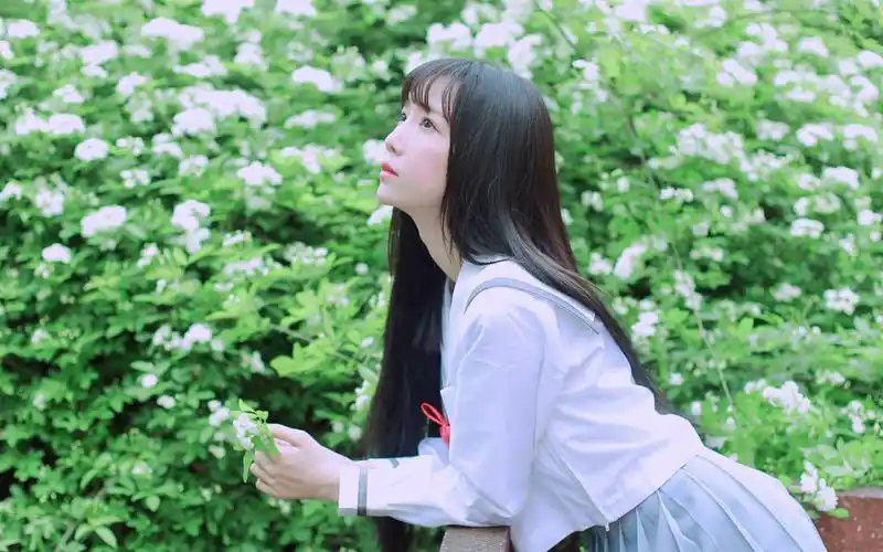 首页 桌面壁纸 美女壁纸 清新日系学生装制服美女唯美写真电脑高清