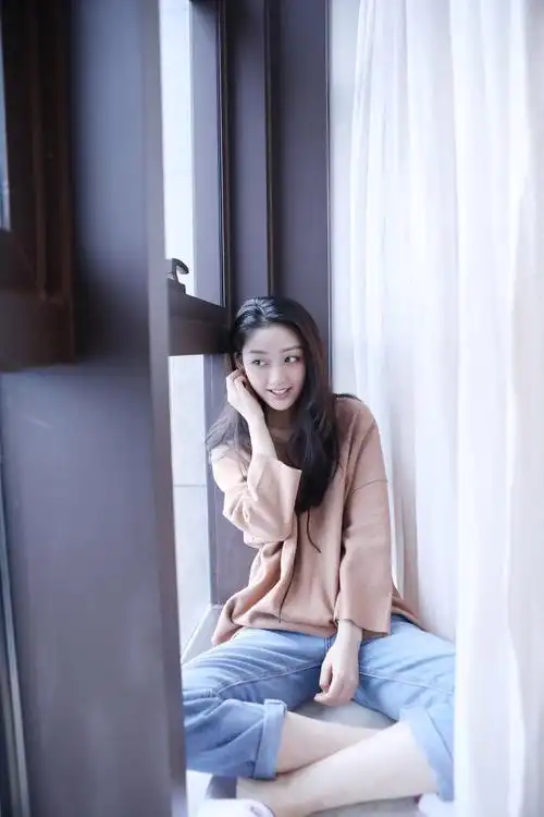 华谊戚砚笛参赛创造101全能新人影视唱跳齐发展