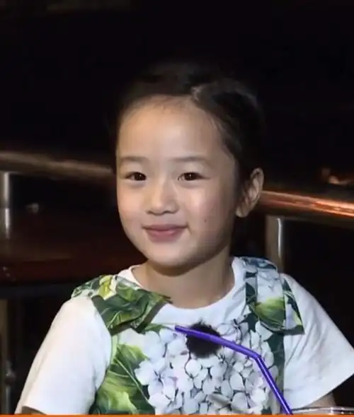 neinei长大以后一定会很好看吧