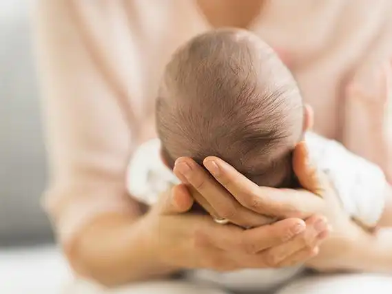 婴儿脑发育迟缓的8大症状整理大运动落后家长可要注意