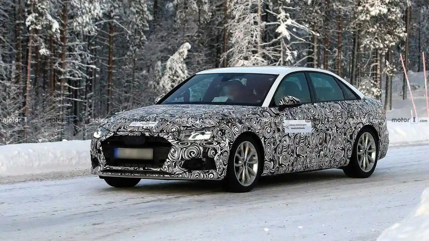 全新奥迪a4路试谍照曝光 将于年底正式上市