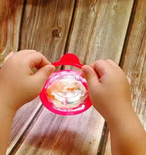 童年回忆杀雨伞花篮小蛋糕