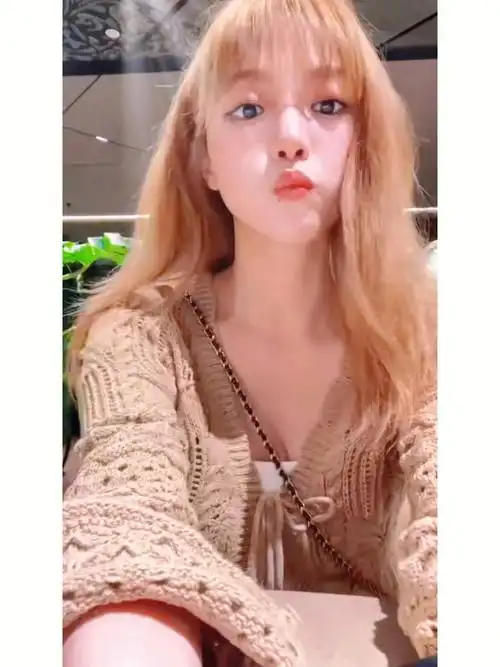 小鹅飞北京啦孔肖吟