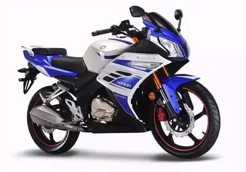 摩托车万元以下跑车——隆鑫gp 200r