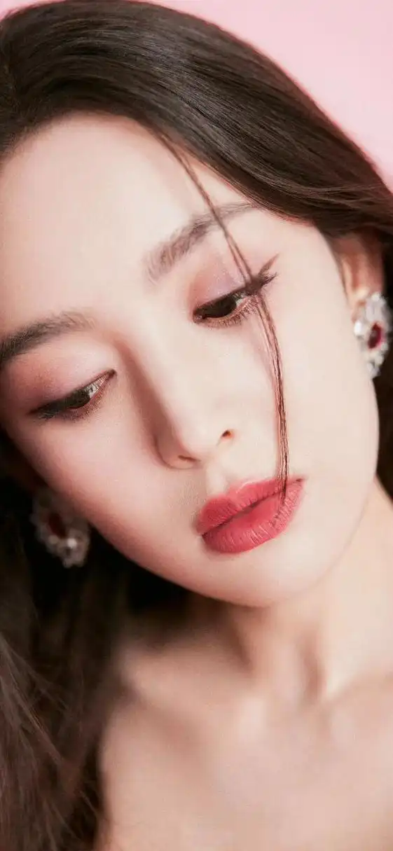 刘亦菲和古力娜扎两位女神的同框