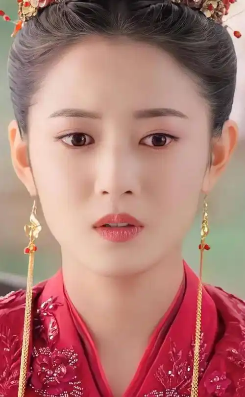 古装美女,哪个是您心动的,喜欢的点个赞_陈钰_剧中_唐嫣_公主_一角