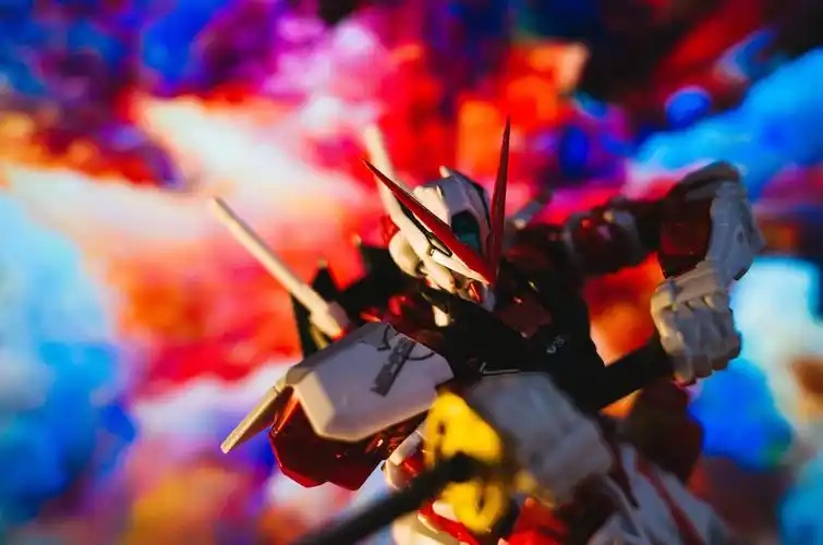 mb异端高达红色机05