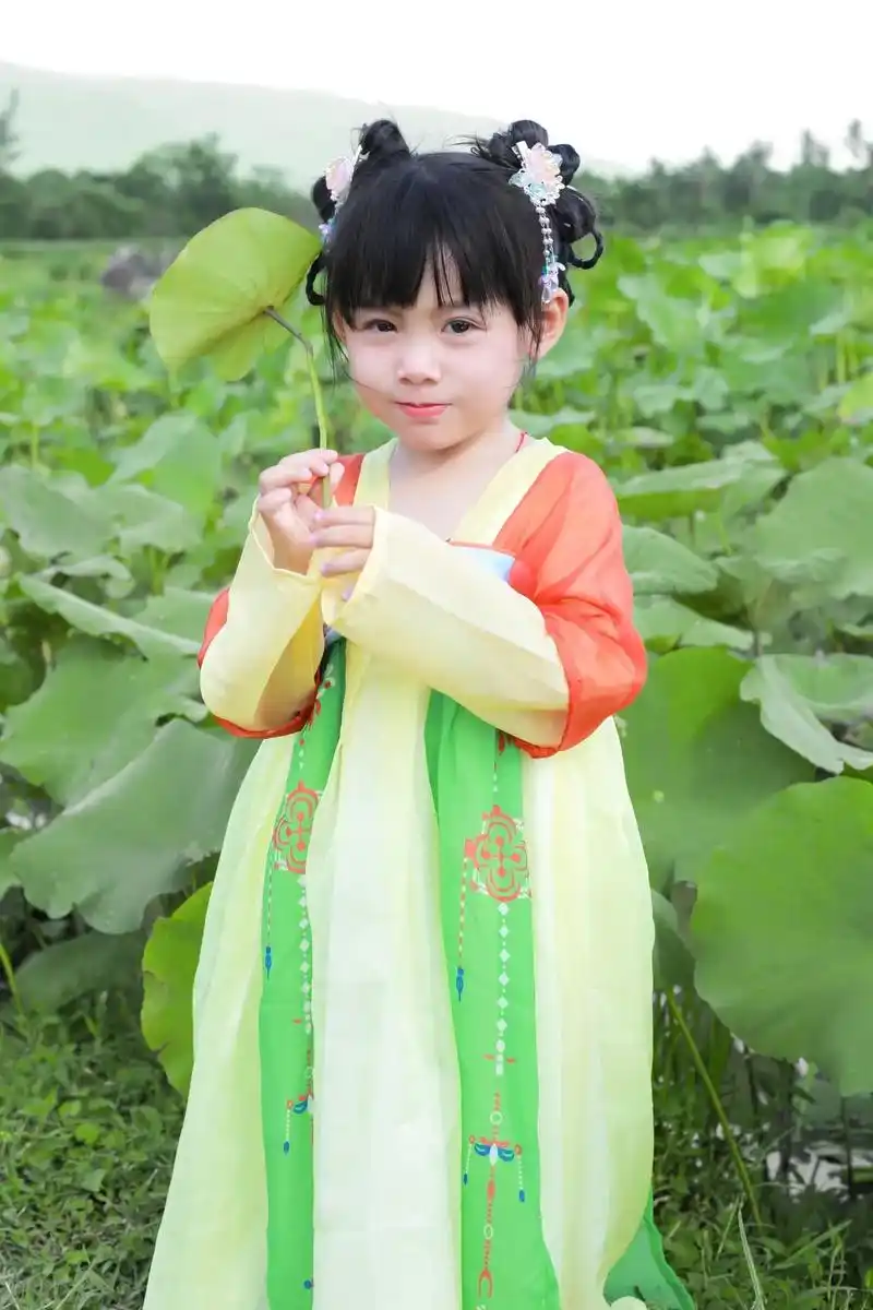 2岁的汉服宝宝不记录一下吗?#汉 - 抖音