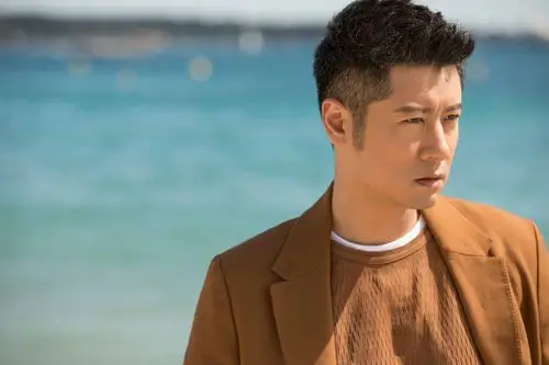 任重跨界出新书宛平城下自爆改剧本九次终成小说体