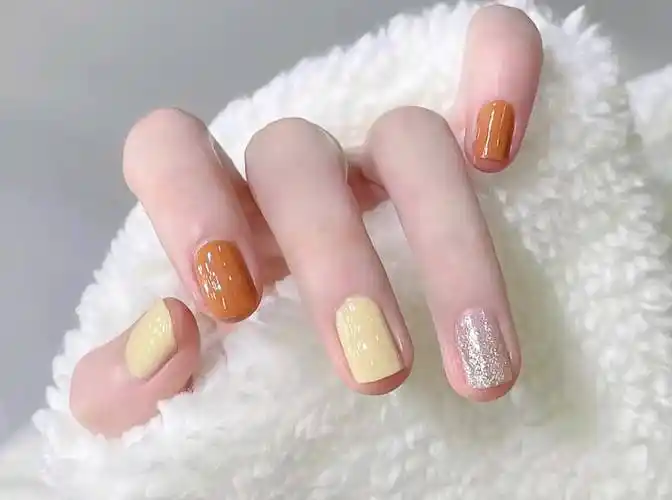 夏季温柔显白美甲图,短指甲的福音哦!温柔又浪漫_感觉_粉色_红色