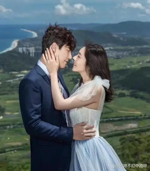 气氛很温柔林宥嘉和丁文琪的婚纱照看上去就是生活日常却蕴含着甜蜜的