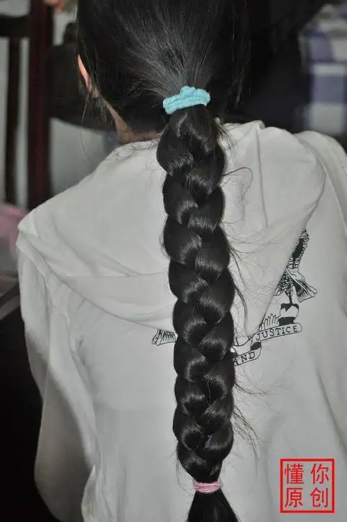 医院遇到一辫子超粗小姑娘 抓拍_中国长发