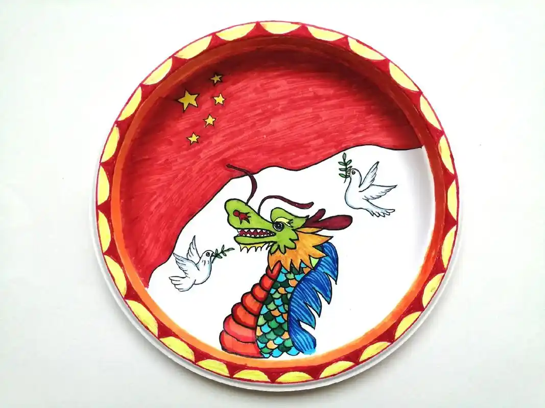 圆盘画  国庆节绘画.#中国龙 #东方龙 #国庆节绘画 #儿 - 抖音