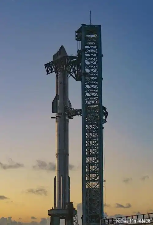 马斯克星际飞船已准备好发射正在等待美国联邦航空局的许可