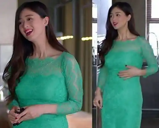 原创肉嘟嘟的蒋欣如今变鹅蛋脸只有90斤和靳东拍戏细腿抢镜