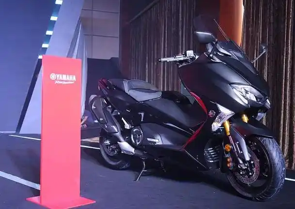 23款雅马哈xmax300新款上市时间(售价6.28万元雅马哈xmax)(32)