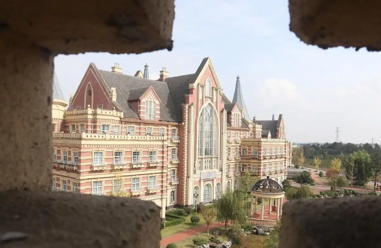 用手机随手拍下四川文化传媒职业学院都是非常能出片的,很难不爱