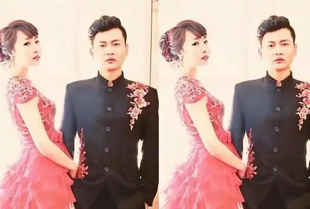 德云社孟鹤堂和妻子外出骑行,合影照被晒,孟嫂嘟着嘴,很是可爱