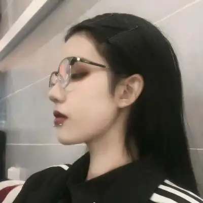 超拽霸气原宿风女生头像图片