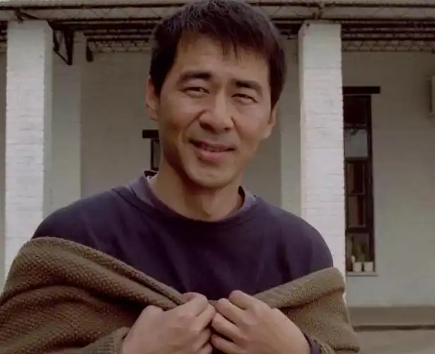 看了蒋勤勤大儿子的近照,才知道陈红改善了陈凯歌家基因