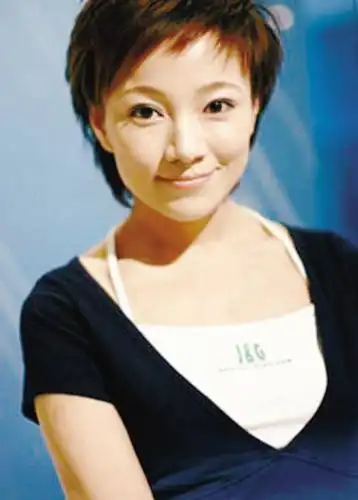 揭秘天气预报新任女主播蓝一(图)