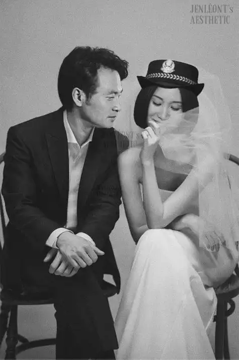 羞答答的警花重案六组杨季杨震季洁我的瞎几把搞杨震季洁热度(31)评论