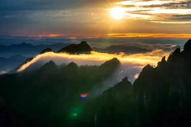 黄山日出聚气盆