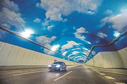 重庆重点工程建设掠影:上天入地穿山越水