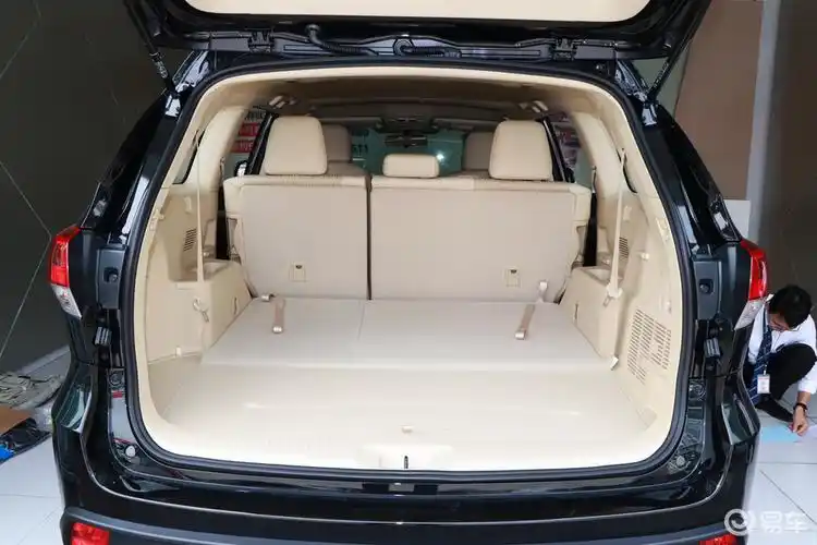 【汉兰达后排汽车图片_车汉兰达汽车图片】广汽丰田中升光明-易车