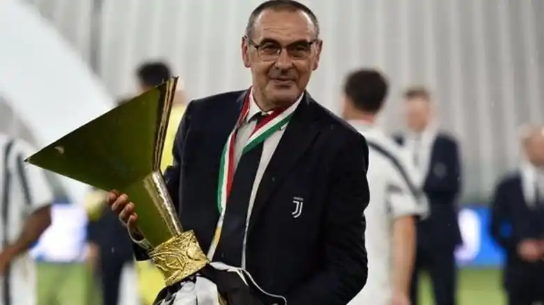 拉齐奥确认前切尔西和尤文图斯老板毛里奇奥-萨里为新任主教练