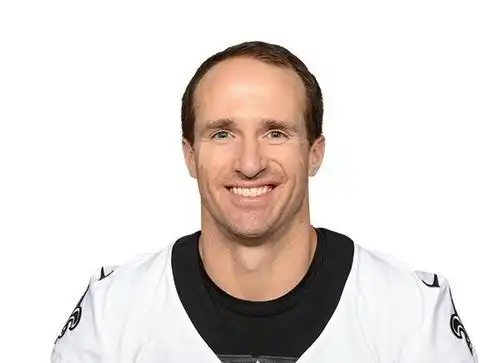 美国白人巨星发表不当言论,詹姆斯痛批!全家都遭到死亡威胁