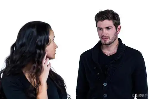 悲伤_情侣_对视_图片大全—全景创意图库(quanjing.