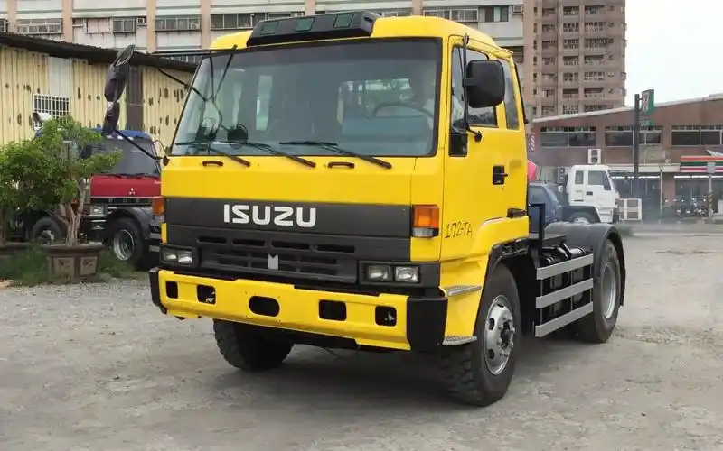 塩大汽车1992年五十铃isuzuexr35吨级牵引车10pd1340ps
