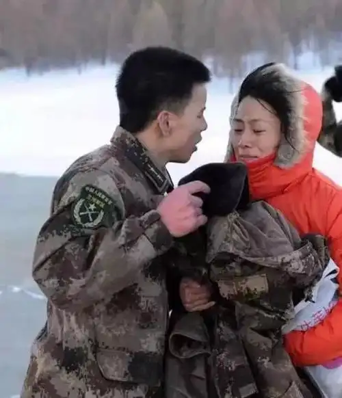 军嫂进部队回头率军嫂第一次来部队探亲的尴尬事儿