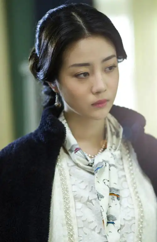 李溪芮蜂鸟剧照高清图片