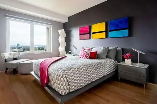 为卧室增色的时尚创意:从霓虹灯到墙纸,给卧室引入色彩和亮度