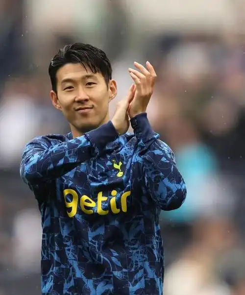 热刺新帅波斯特科格鲁和队内球星孙兴慜的年度荣誉追求,以及孙兴慜在