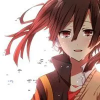 动漫女生装坚强笑着哭的图片_微信头像图片大全