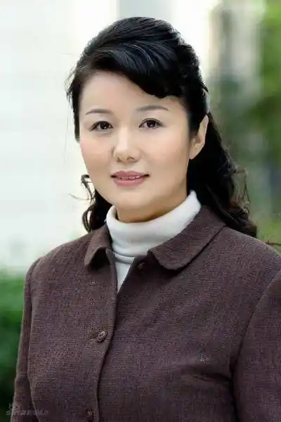 比起杜志国3婚不忠诚圈外人,相爱42年杜源夫妇被称为神仙眷侣_杜淳