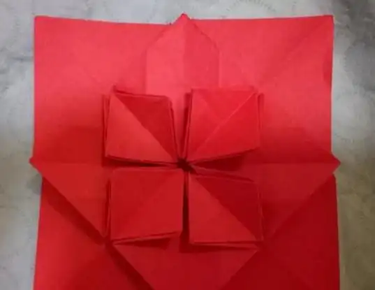 谁知道元宝莲花座怎么叠最好是图解