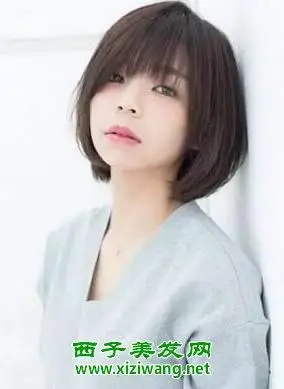 矮个子大圆脸适合短发发型图片