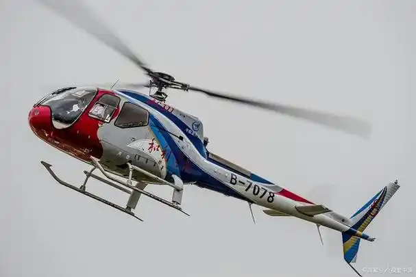 直升机ac313a,近日在漠河完成了首次高寒试飞,用实力向世界证明了中国